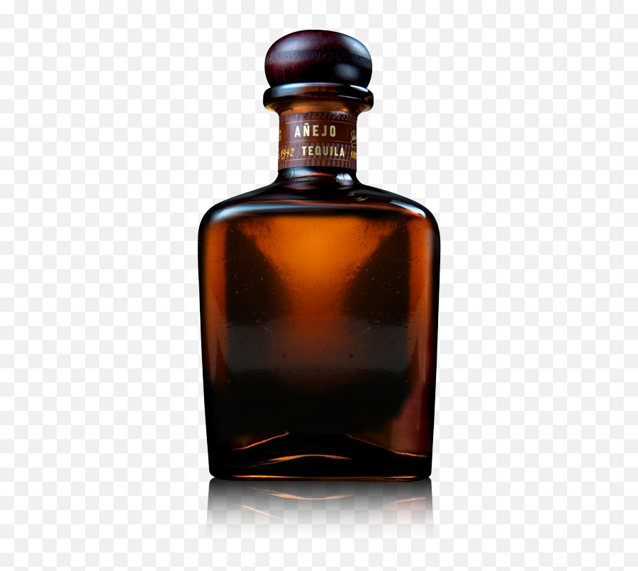 Whiskey Bottle Png U0026 Free Whiskey Bottlepng Transparent - Transparent Whiskey Bottle Png Emoji,Whisky Emoji