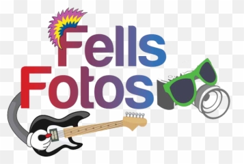 Fells Photo Booth Hire Worcestershire Highly Recommended - Constructoras Emoji,Chainsaw Emoji
