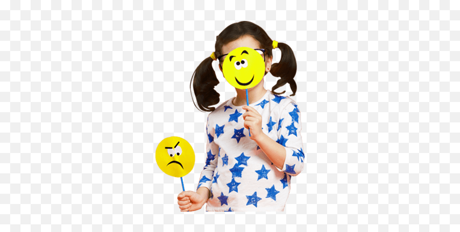 Emotional Development In Children - Criança Amada Png Emoji,Wow Emoticon