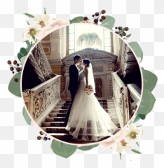 Download Bride And Groom On Stairs Ceremonies In Charlestown - Wedding Dress Couple Emoji